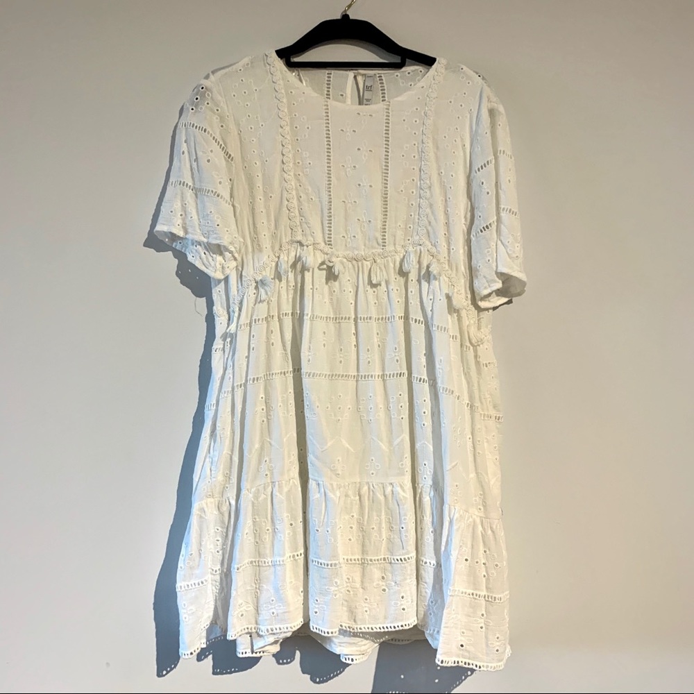 ZARA - Mini eyelet Dress
